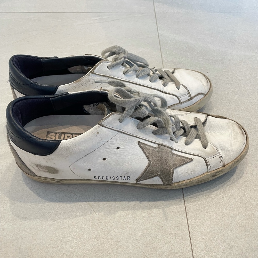 Golden Goose Superstars